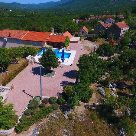 Dom wakacyjny Lana Imotski